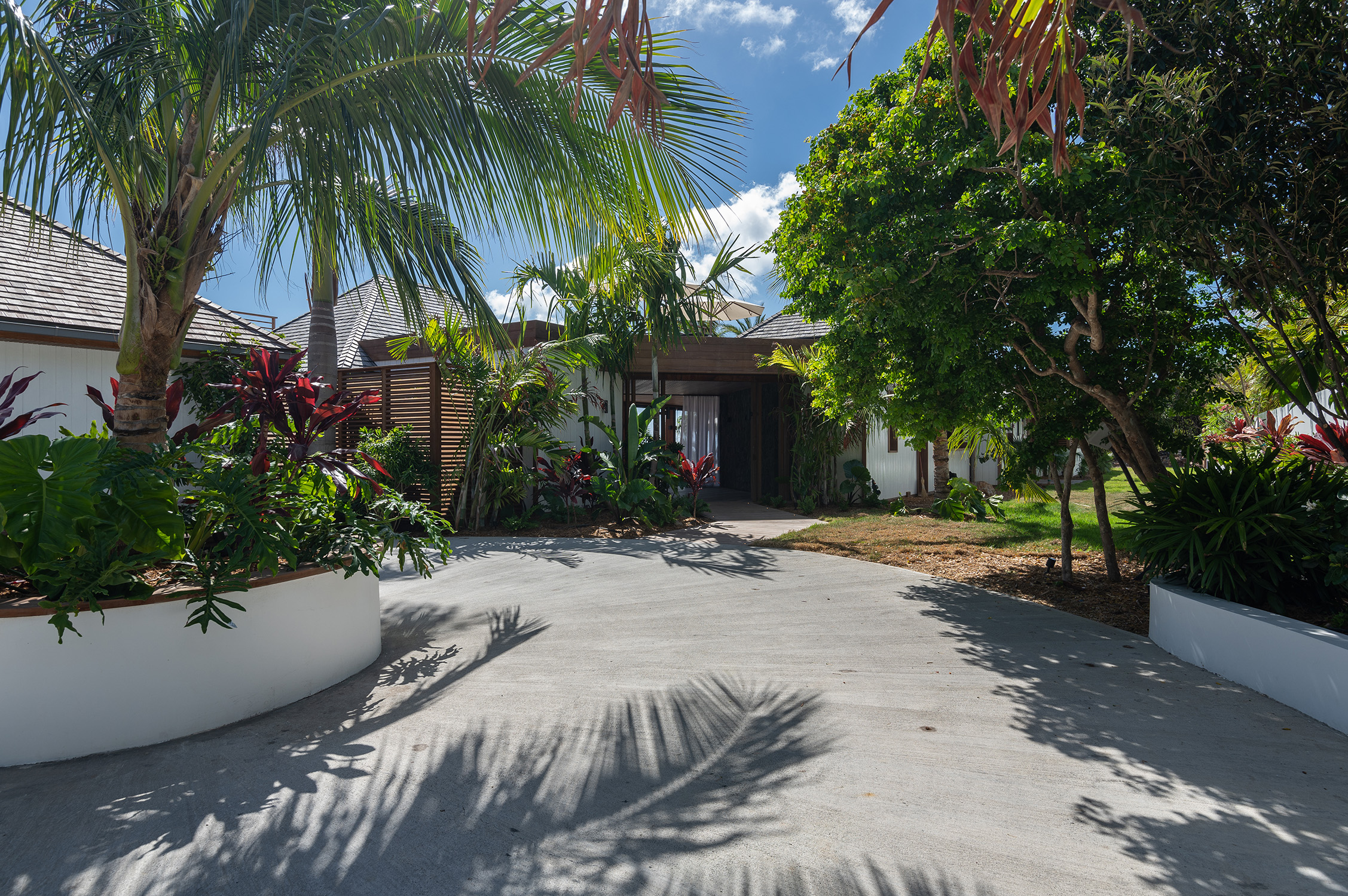 Villa Aura – luxury villa rental located in Gouverneur, St Barth.