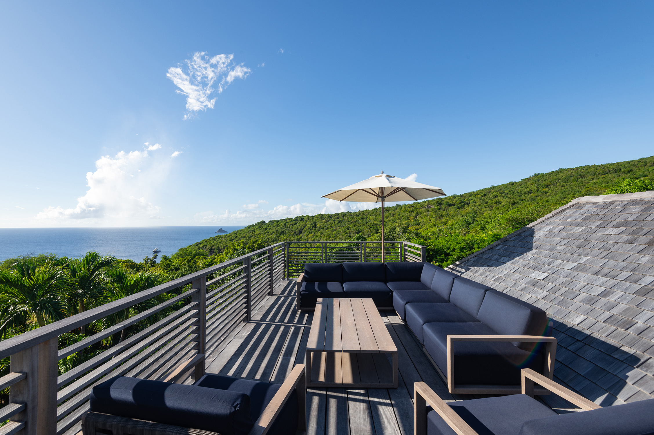 Villa Aura – luxury villa rental located in Gouverneur, St Barth.
