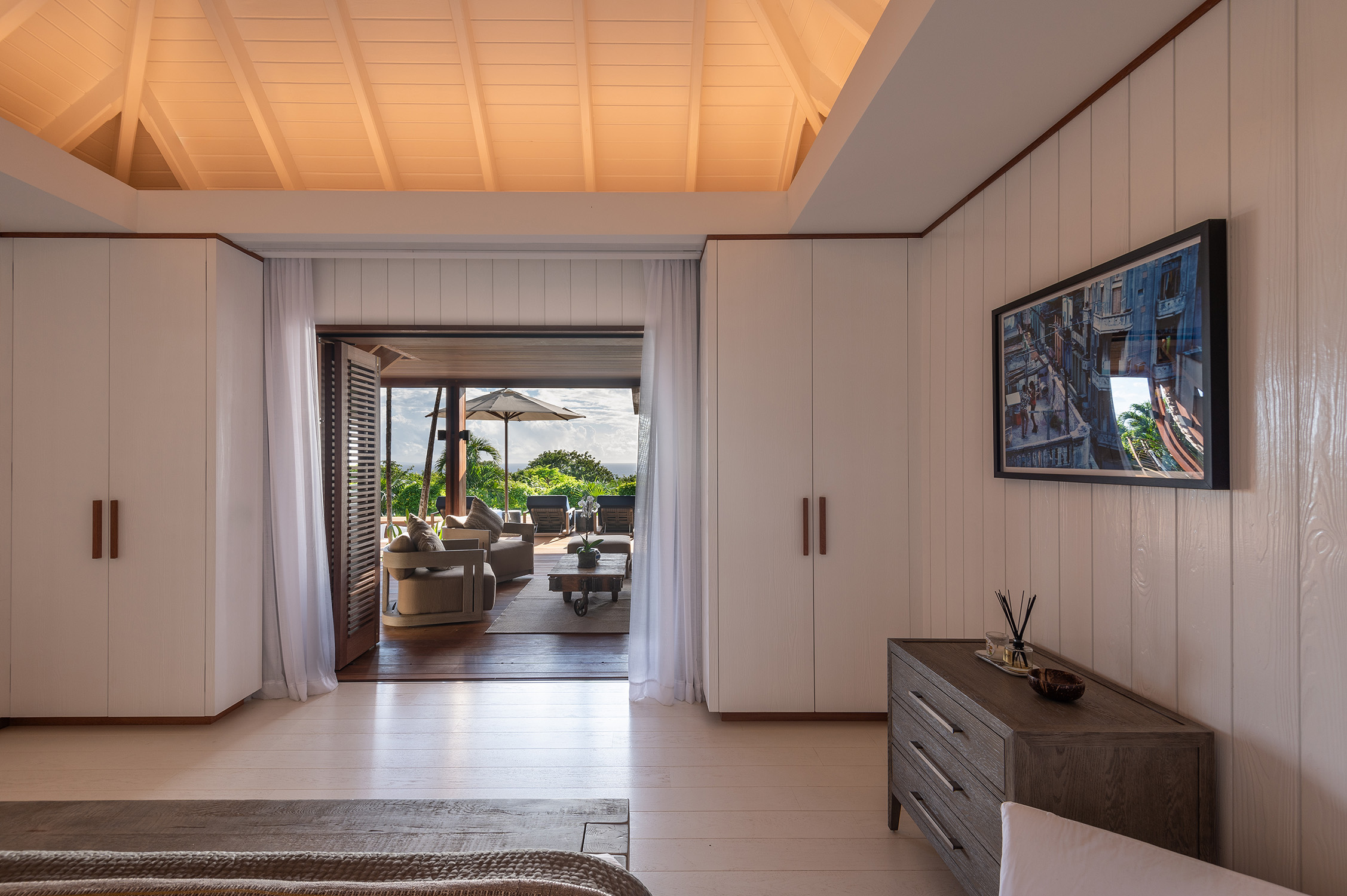 Villa Aura – luxury villa rental located in Gouverneur, St Barth.