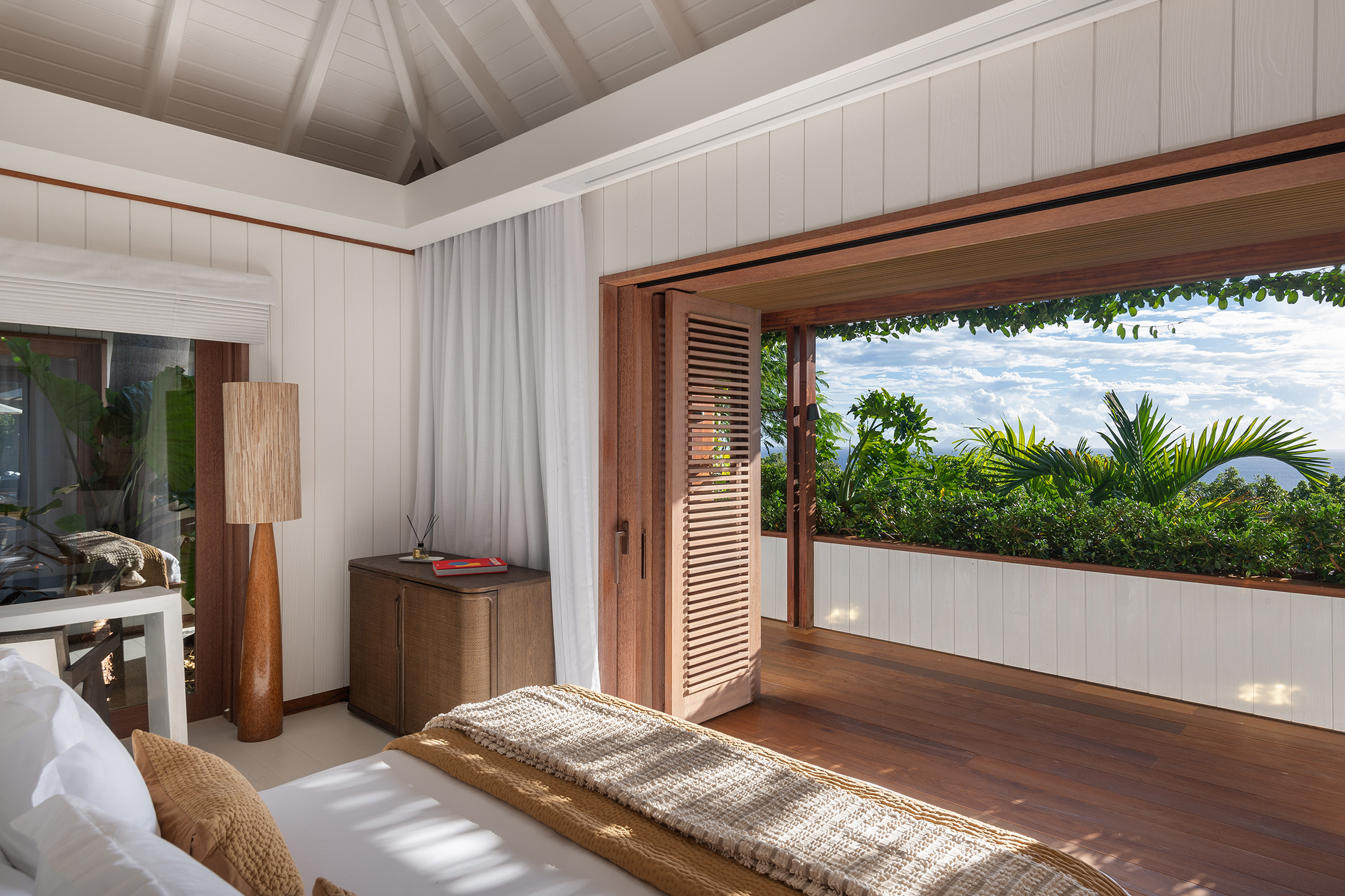 Villa Aura – luxury villa rental located in Gouverneur, St Barth.