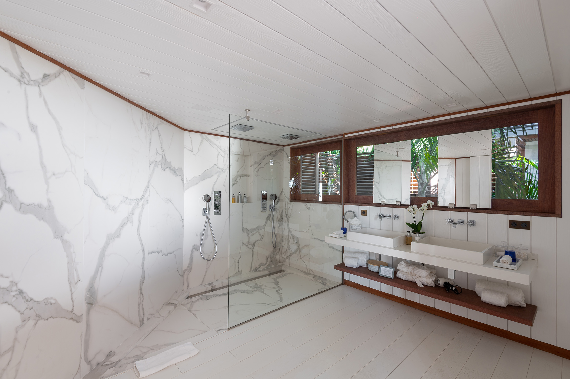 Villa Aura – luxury villa rental located in Gouverneur, St Barth.