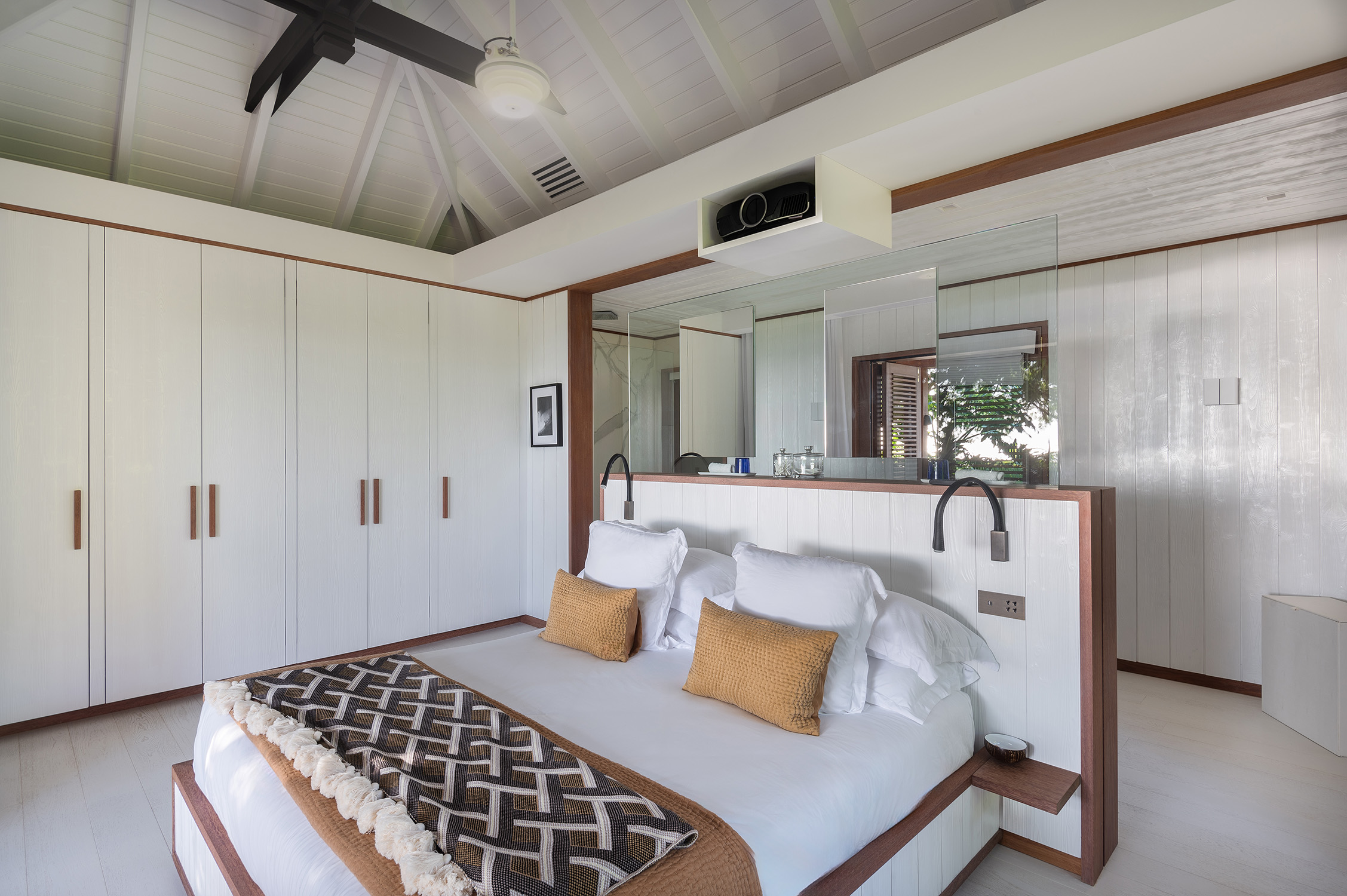 Villa Aura – luxury villa rental located in Gouverneur, St Barth.