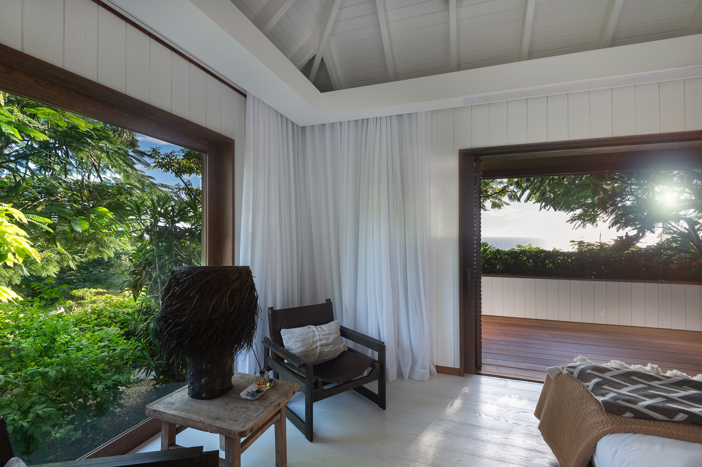 Villa Aura – luxury villa rental located in Gouverneur, St Barth.