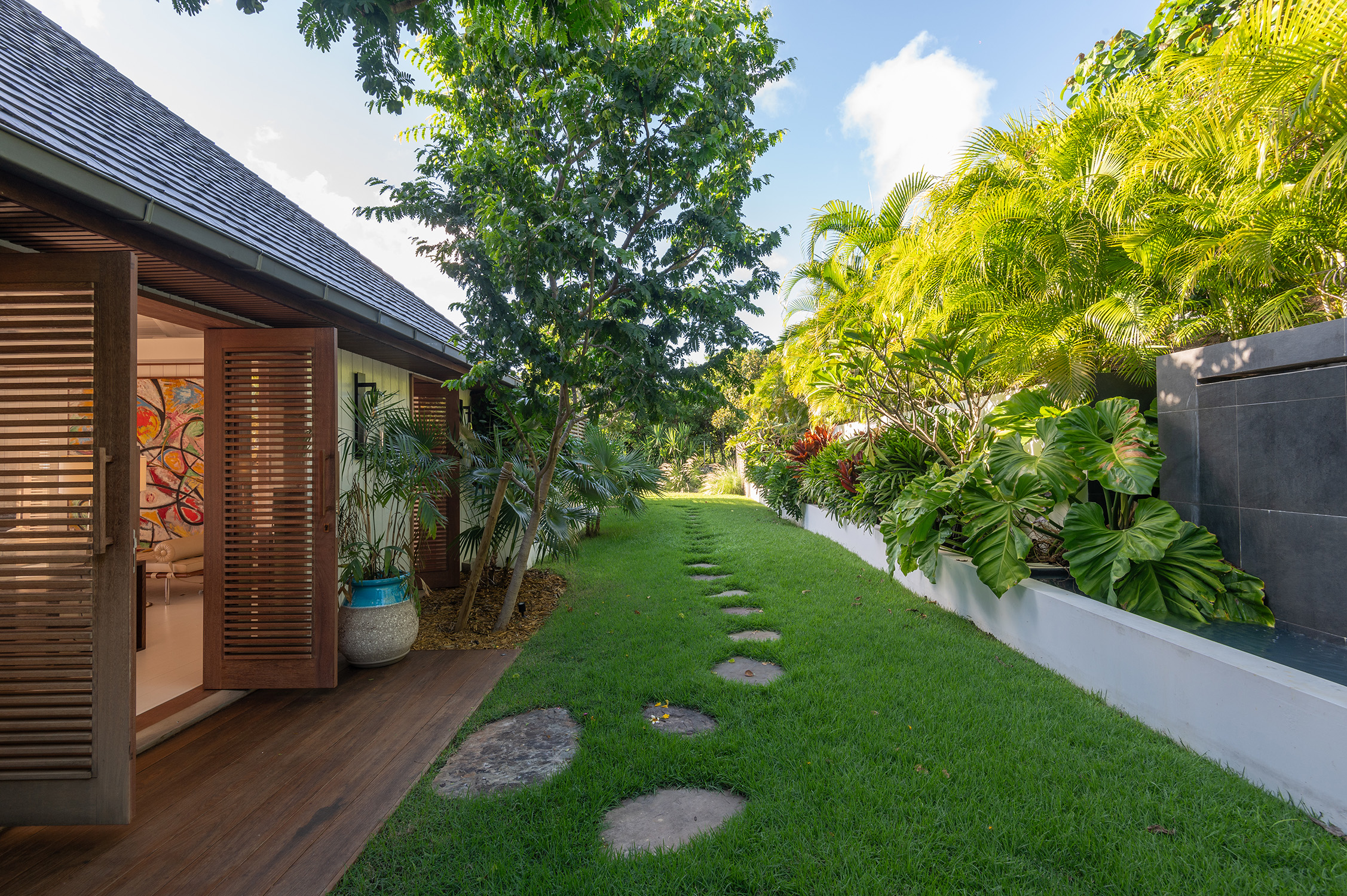 Villa Aura – luxury villa rental located in Gouverneur, St Barth.