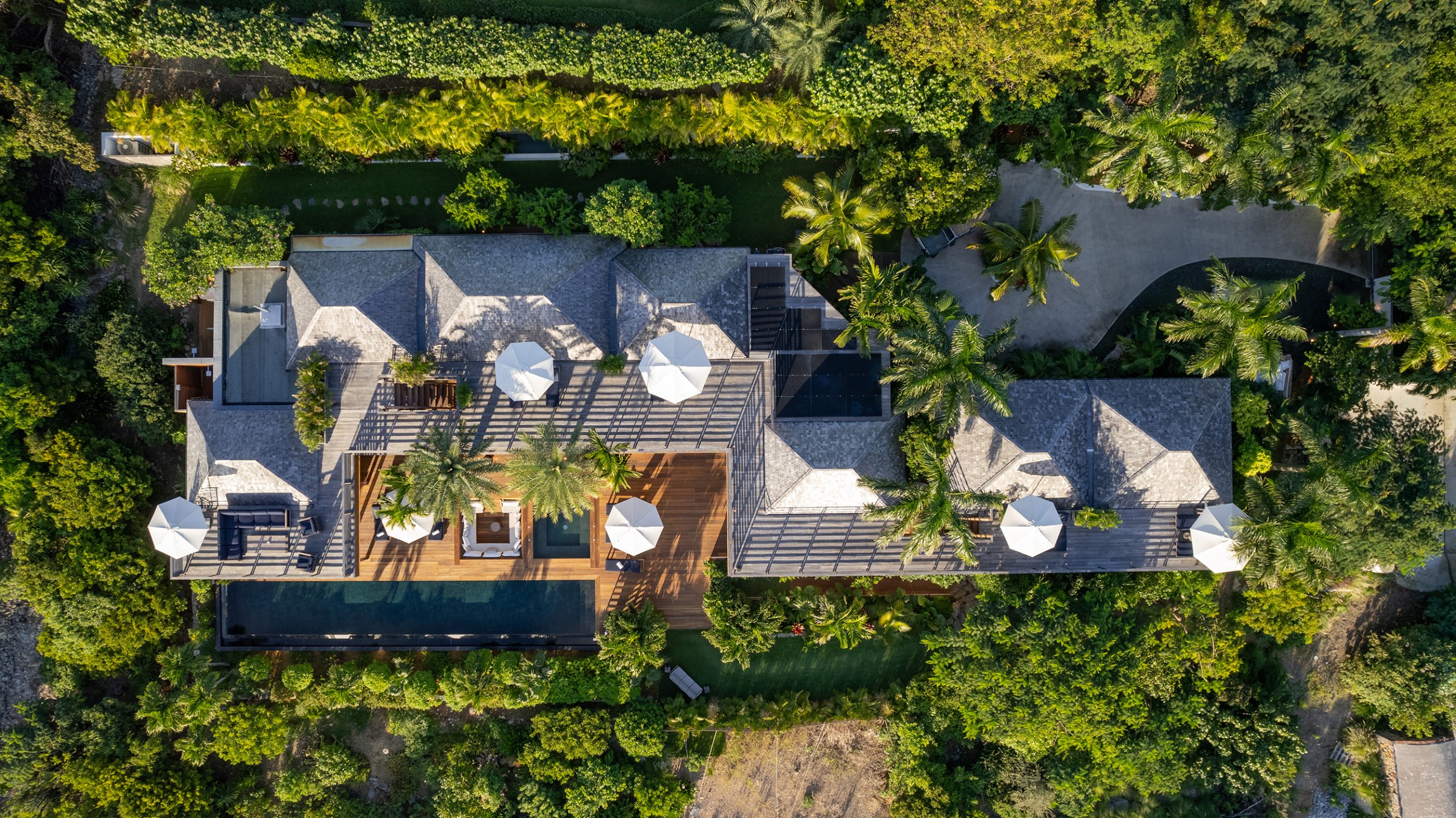 Villa Aura – luxury villa rental located in Gouverneur, St Barth.