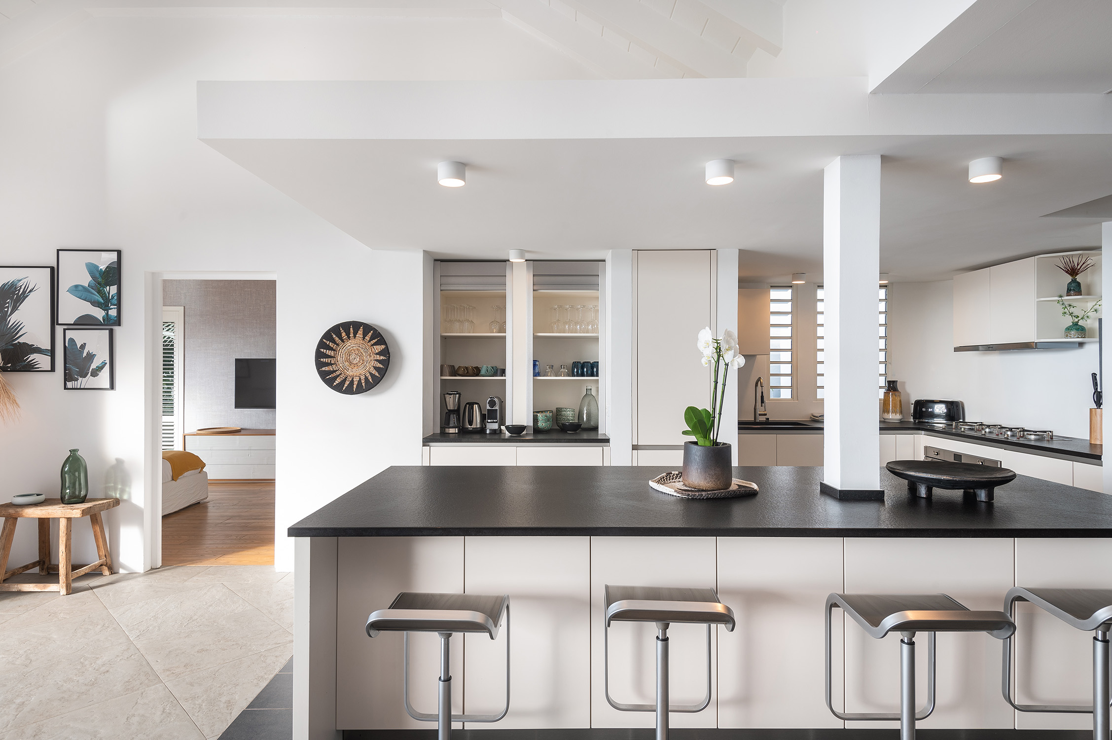 Contemporary 3-Bedroom Villa in Pointe-Milou, St Barts with Ocean Views