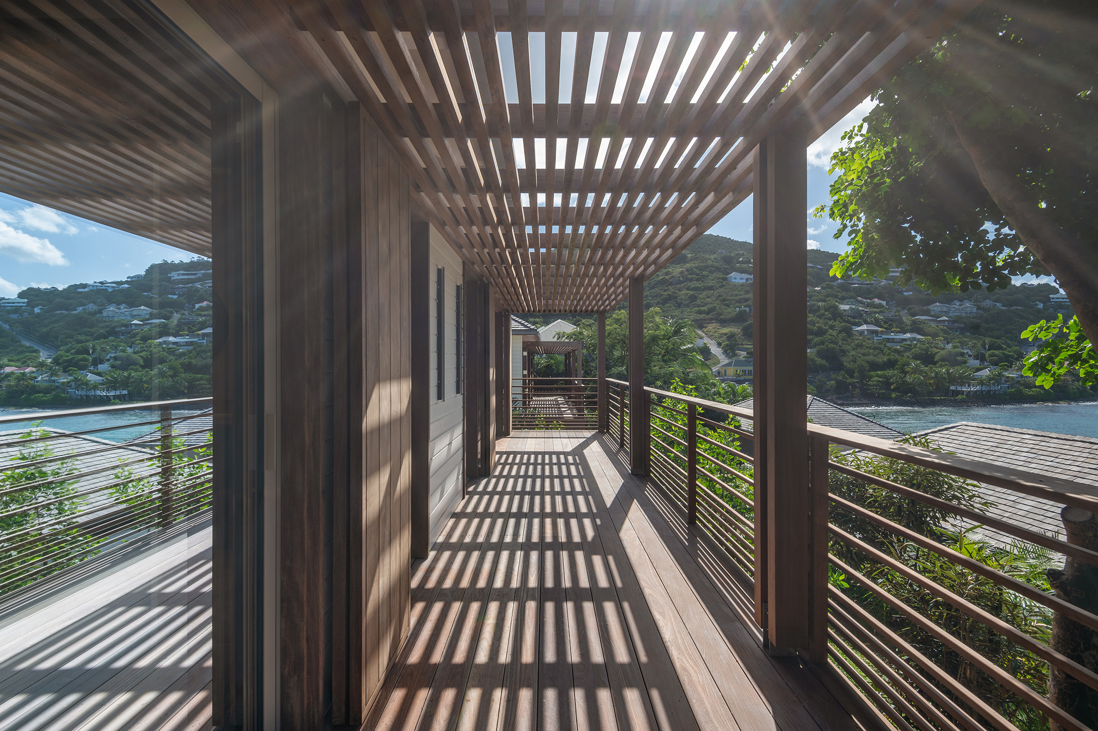 Villa Linda – Luxury 5-Bedroom Seafront Villa in Marigot St Barts