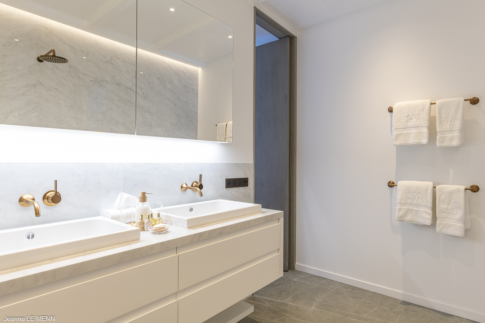 Villa Roxanne – Luxury 6-Bedroom Villa for rent in Gustavia St Barts with Sunset Views